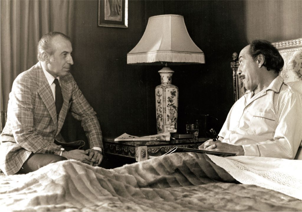 Una imagen de la película «El fascista, la beata y su hija desvirgada» (1978), en la que aparece Anastasio Campoy junto a José Luis López Vázquez